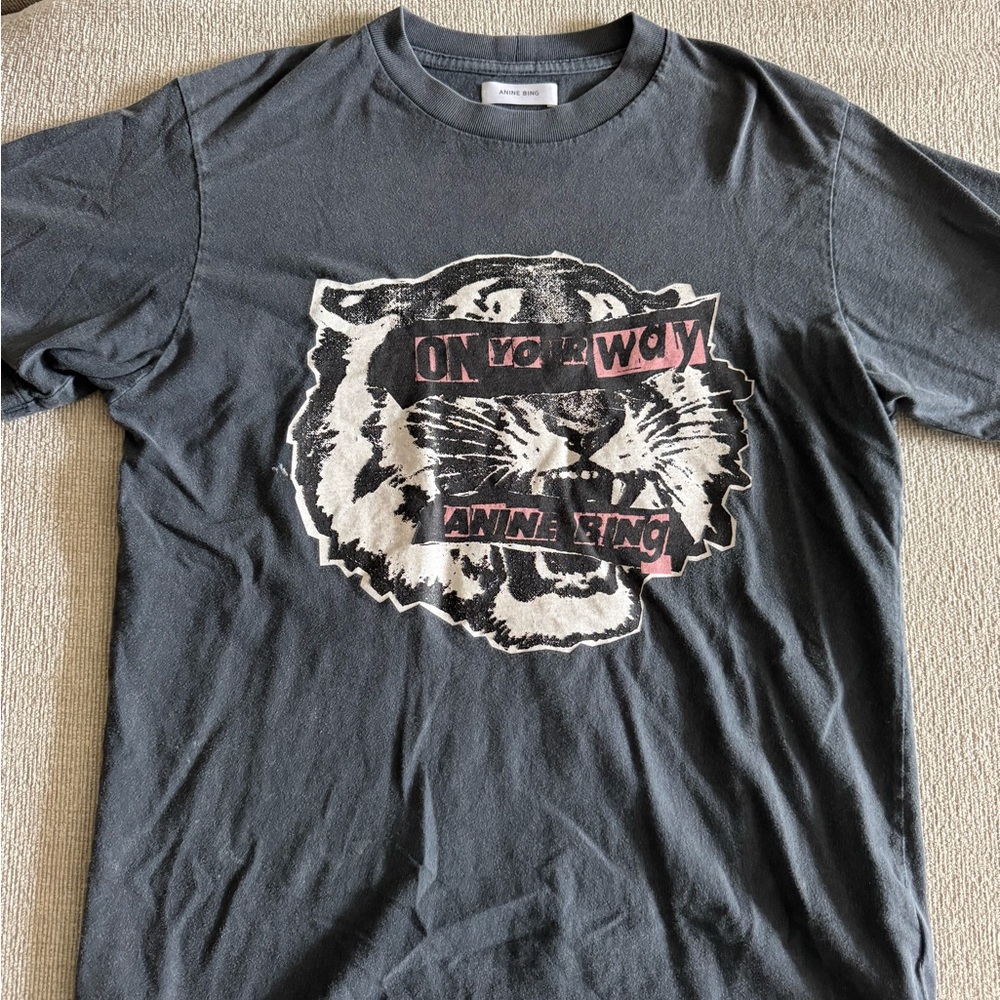Anine Bing graphic tee